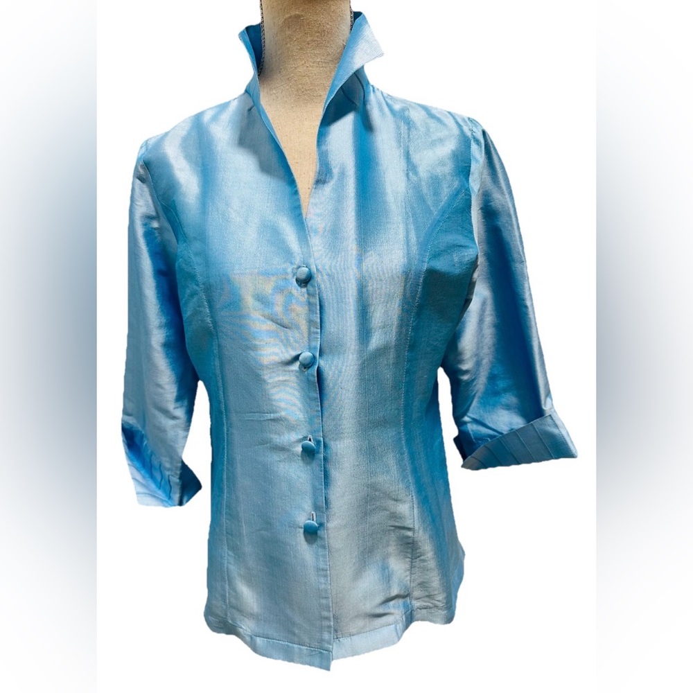 Charlotte Kellogg Vintage 100% Silk Tunic Blouse M Light Blue Resort Luxury Chic